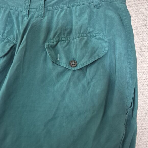 GO SILK Women's 100% Silk Green Pleated Shorts 40 Medium - Picture 4 of 9